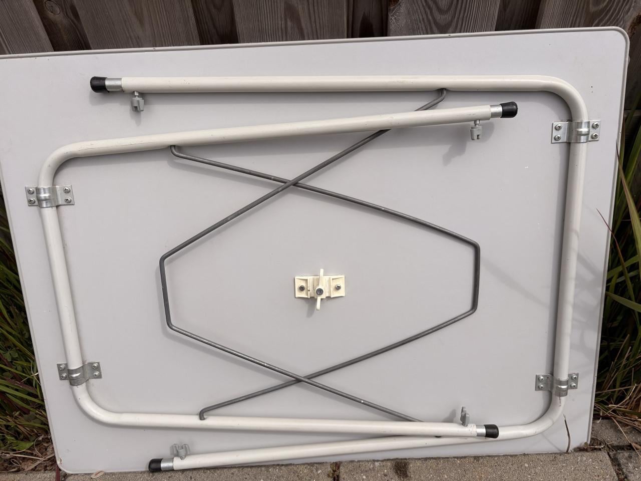Camping tafel