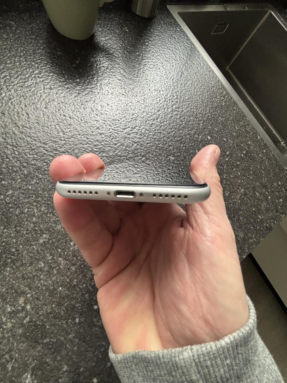 IPhone SE 2 de generatie in nieuwstaat
