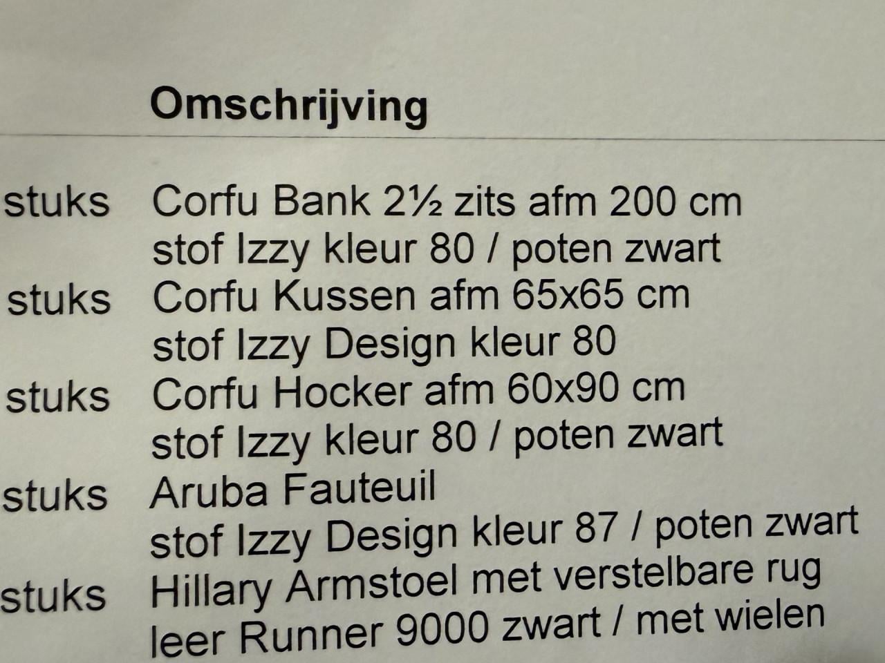 Nette 2.5 zits Bank, 2x Fauteuils en hocker te koop