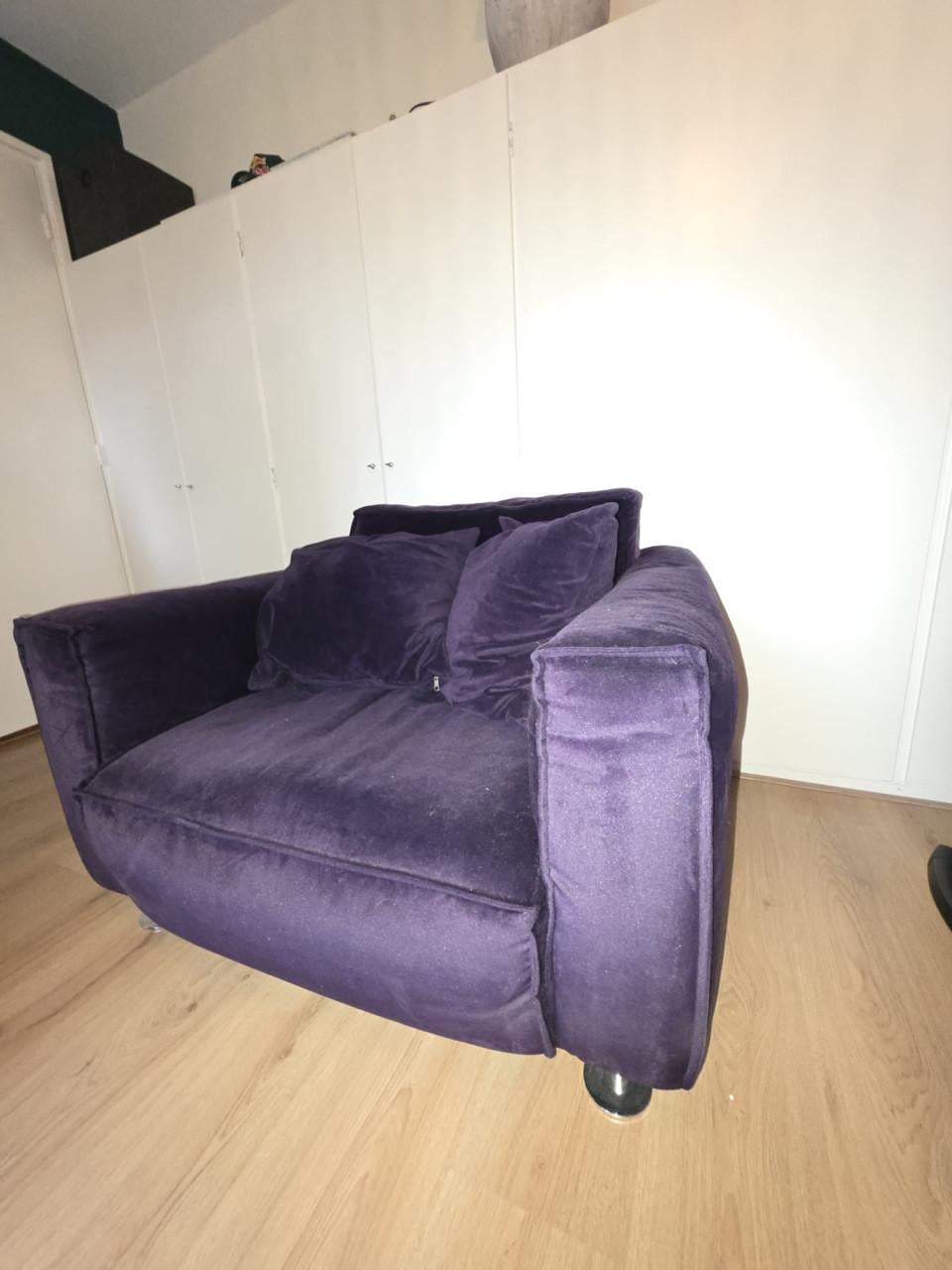 Loveseat