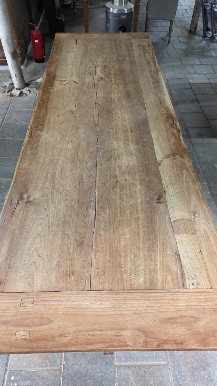300 cm lange oude boerentafel/ kloostertafel