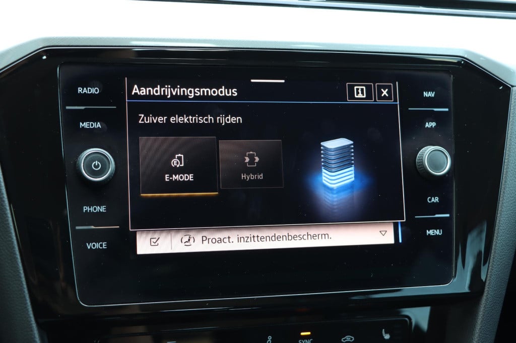Volkswagen Passat variant 1.4 tsi phev gte business 218pk dsg6
