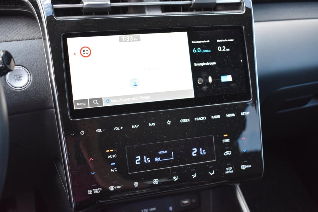 Hyundai Tucson Hybrid 1.6 t-gdi hev camera | stoelverwarming | dealer onder