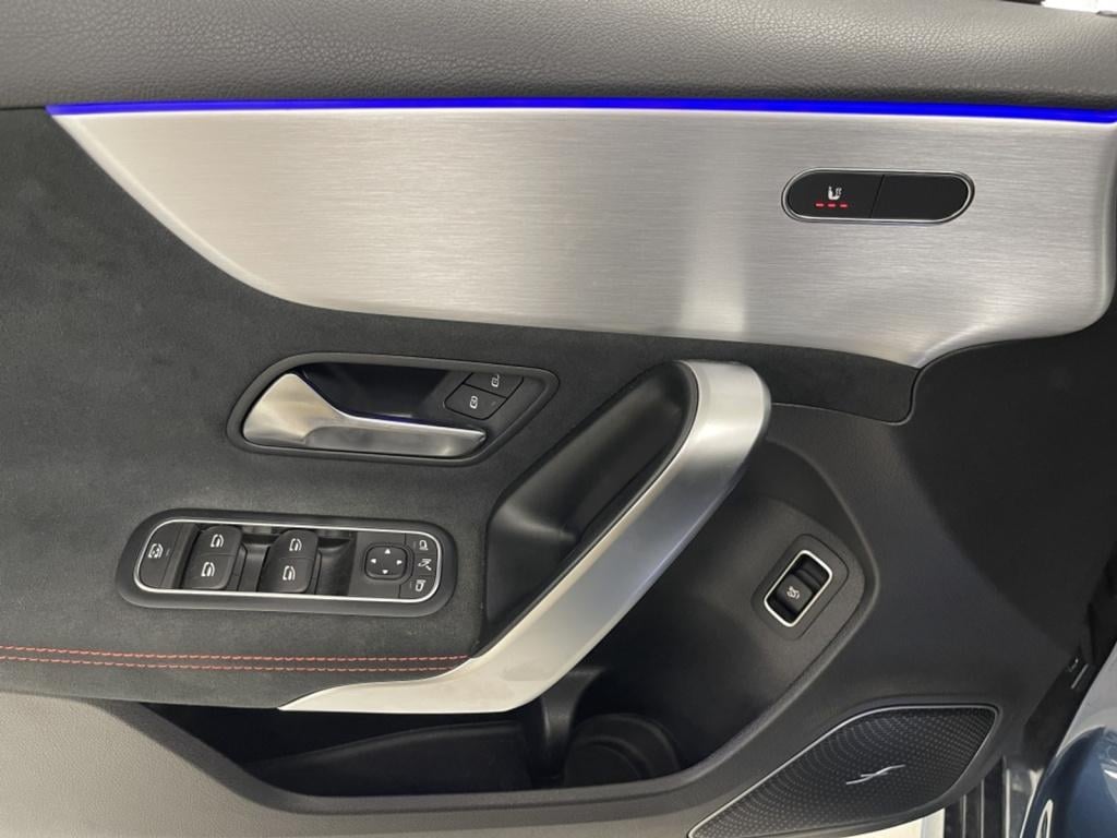 Mercedes-Benz A-Klasse amg 35 4matic | burmester | panoramadak | 19'' amg d