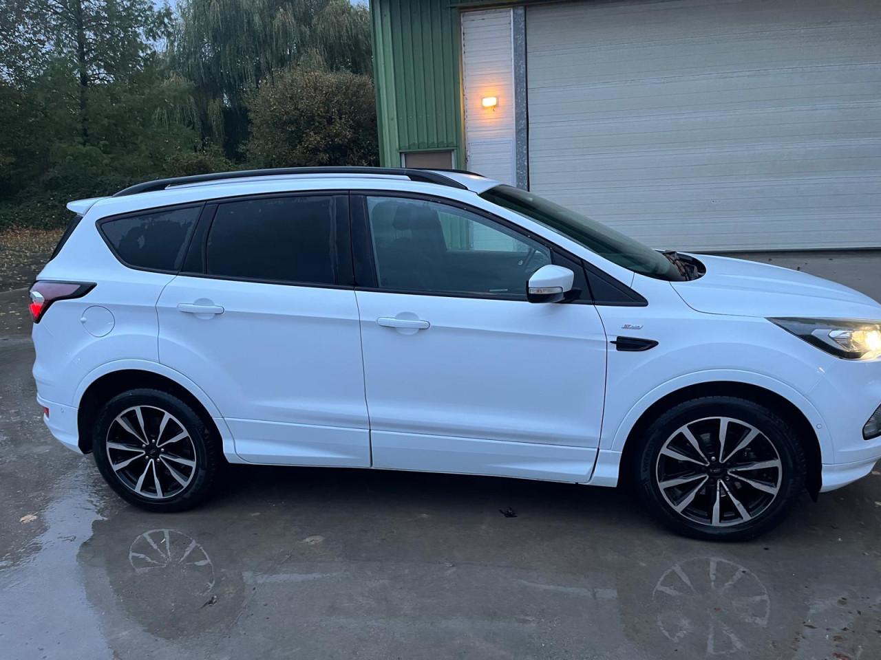 Ford Kuga St line