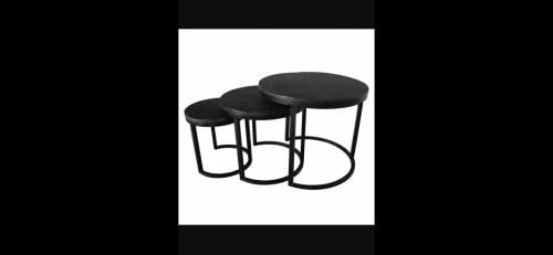 Mango houten tafeltjes