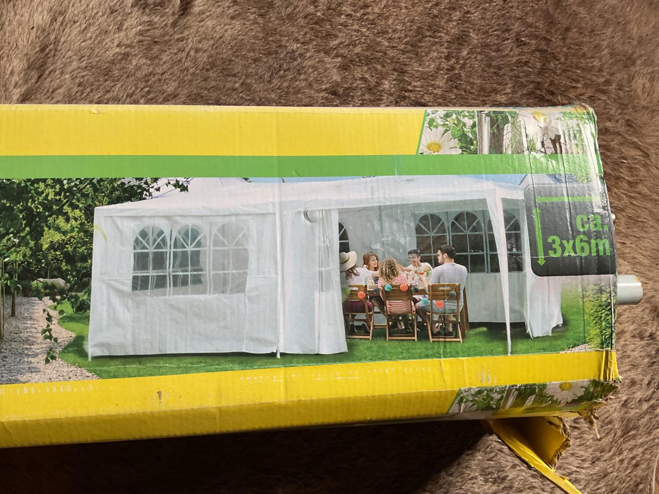 Partytent 6 meter bij 3 meter