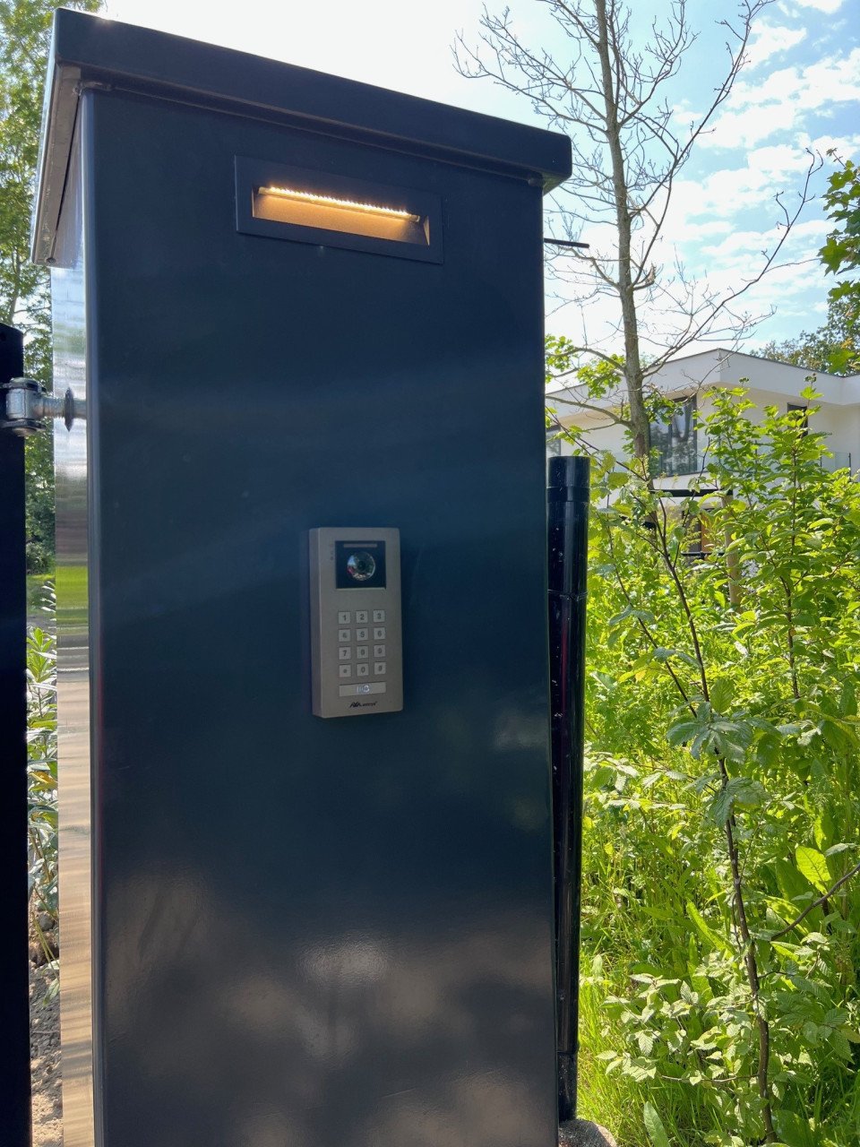 Inrijpoorten - Automatische poorten - Tuinpoorten en Hekwerken.