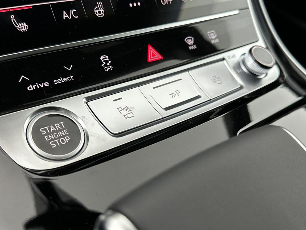 Audi Q7 pro line s 55 tfsi e 290 kw / 394 pk suv 8 versn.