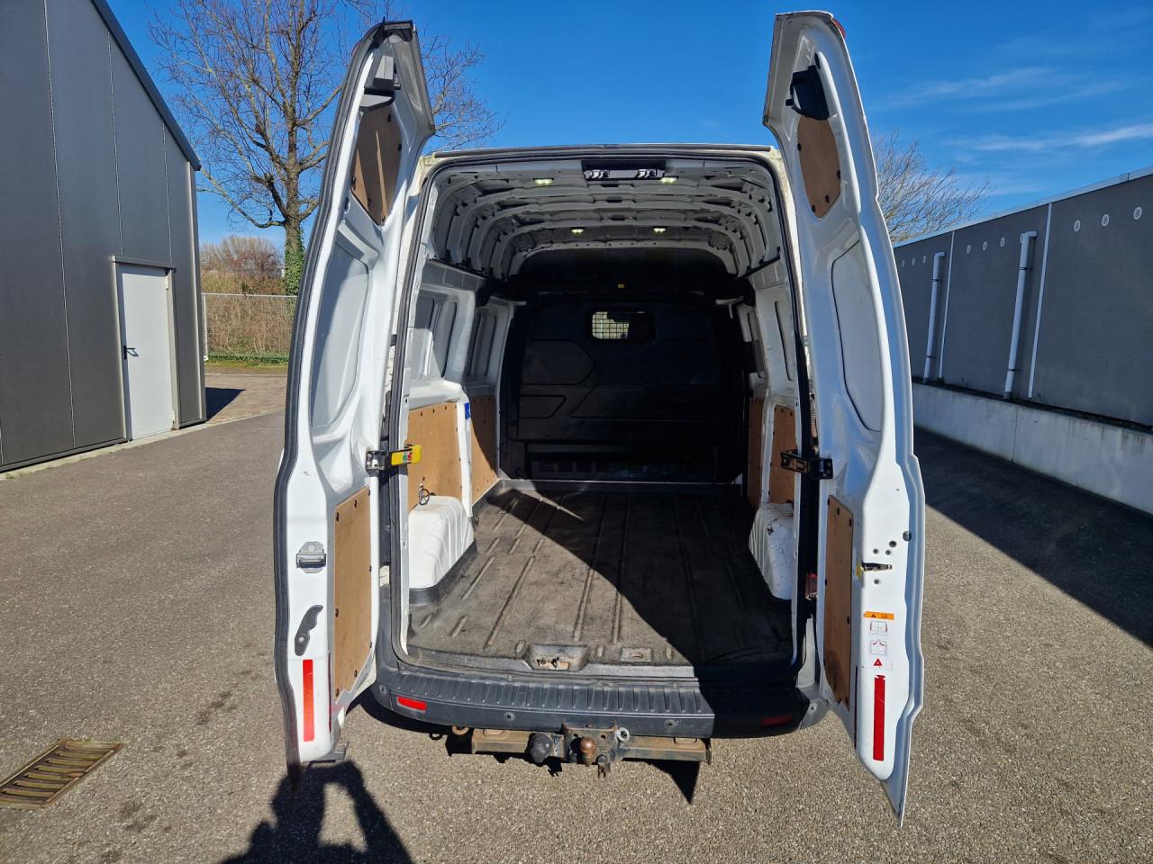 Ford Transit Custom 290 2.2 TDCI L2H1 Trend