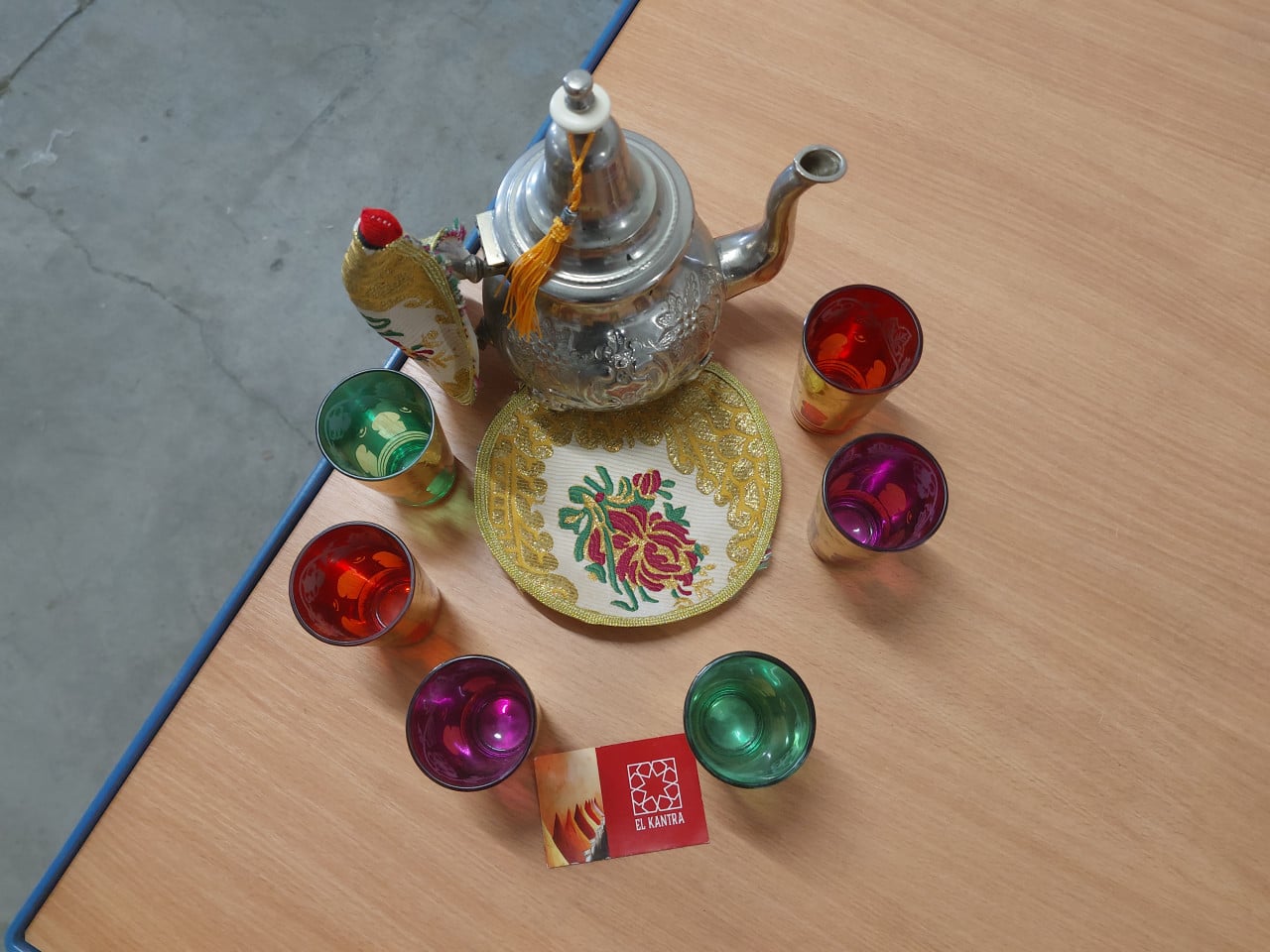 Theepot theeset Marokkaanse El Kantra