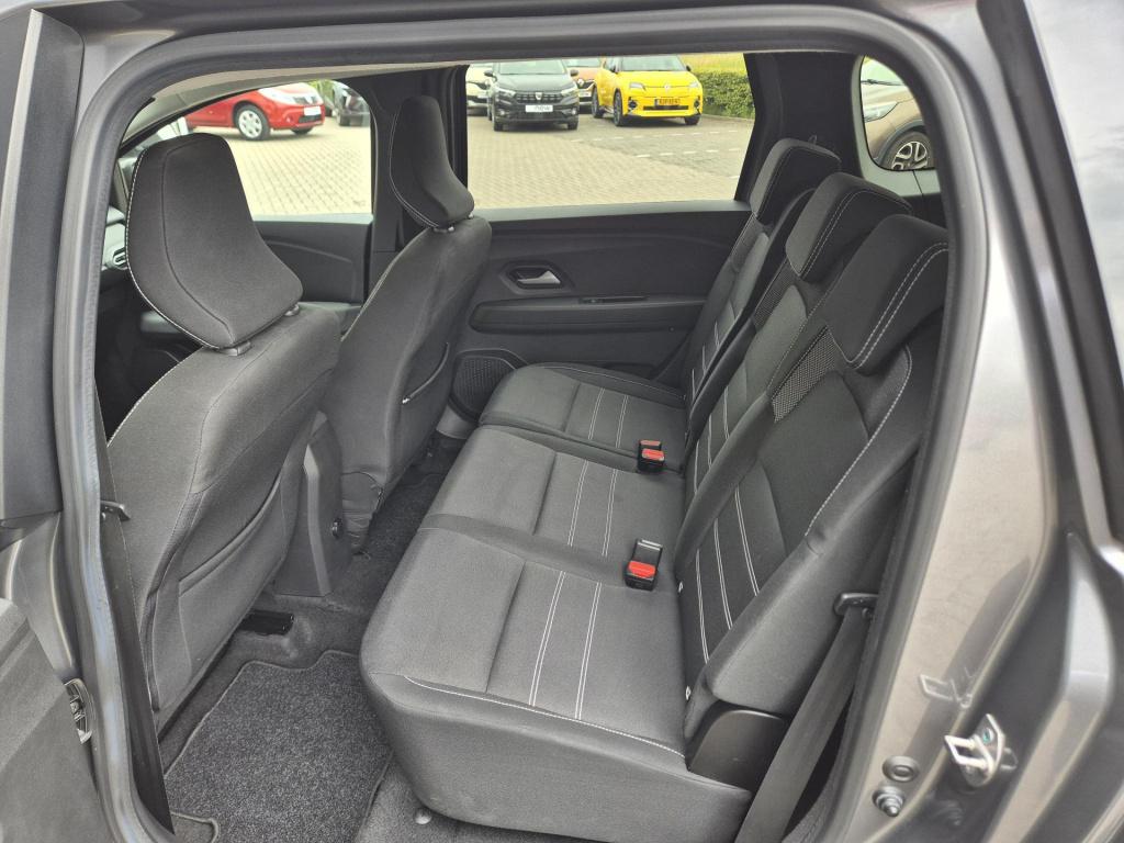 Dacia Jogger 1.6 hybrid 140 expression 7p. camera, navi, apple/android auto