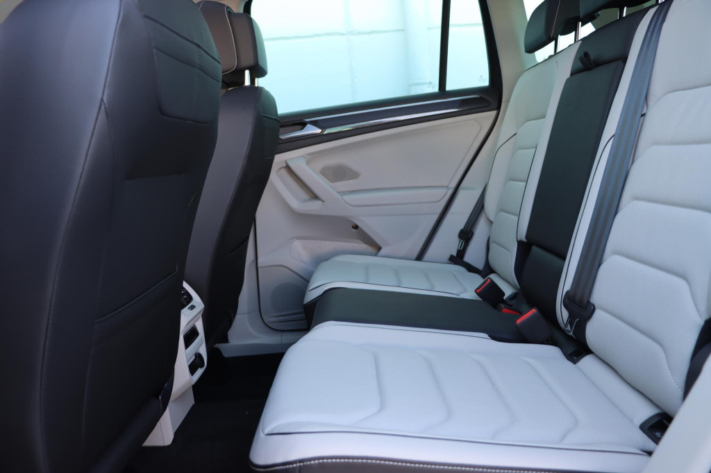 Volkswagen Tiguan 1.4 tsi ehybrid elegance 245pk dsg6