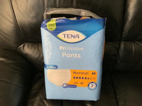 Tena broekjes maat M