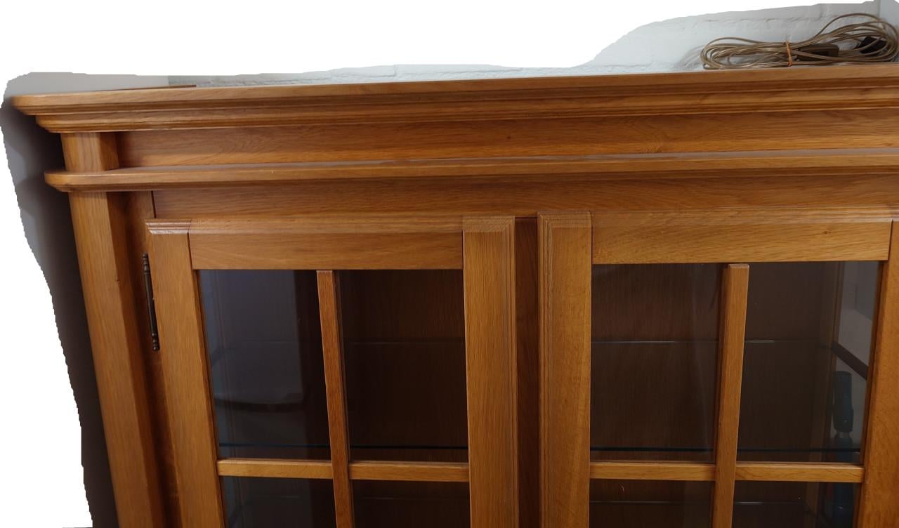 Eiken Vitrinekast