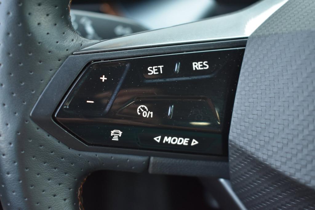 Cupra Born business one 62 kwh soh 91,6% | camera | acc | sfeerverlichting 