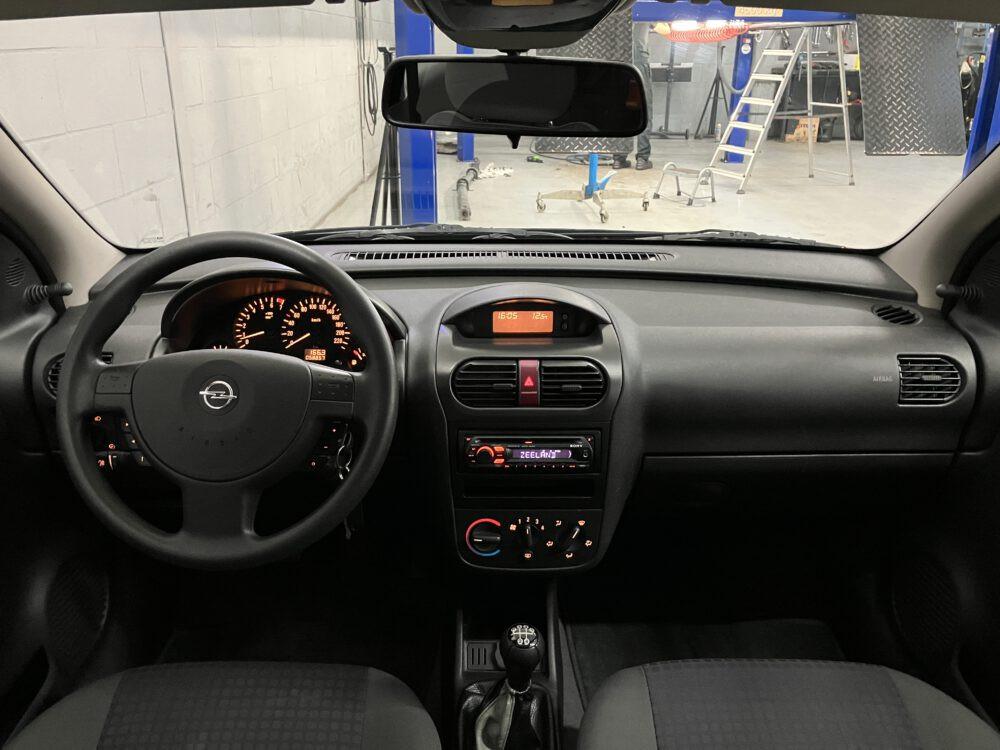 Opel Corsa 1.2-16V Comfort