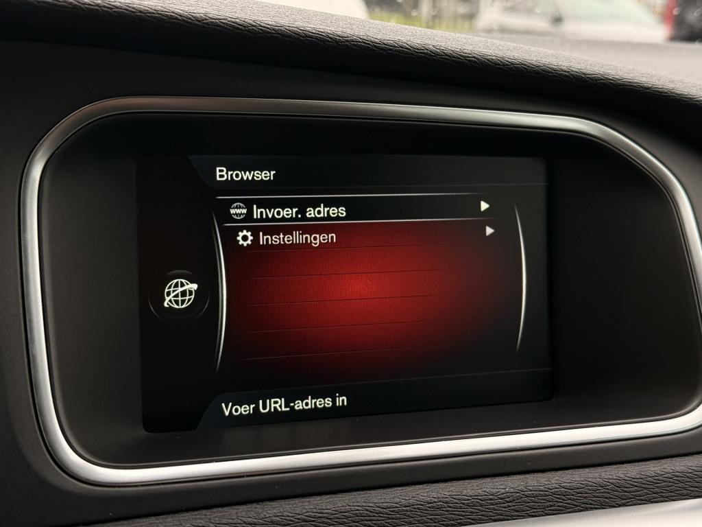 Volvo V40 1.5 t3 kinetic | navi | cruise | stoelverwarming | bluetooth | pa