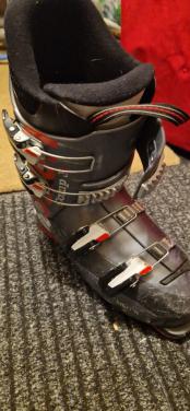 Atomic skischoenen 38