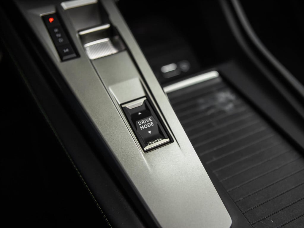 Peugeot 308 1.2 puretech 130pk gt automaat | panoramadak | acc | camera 360