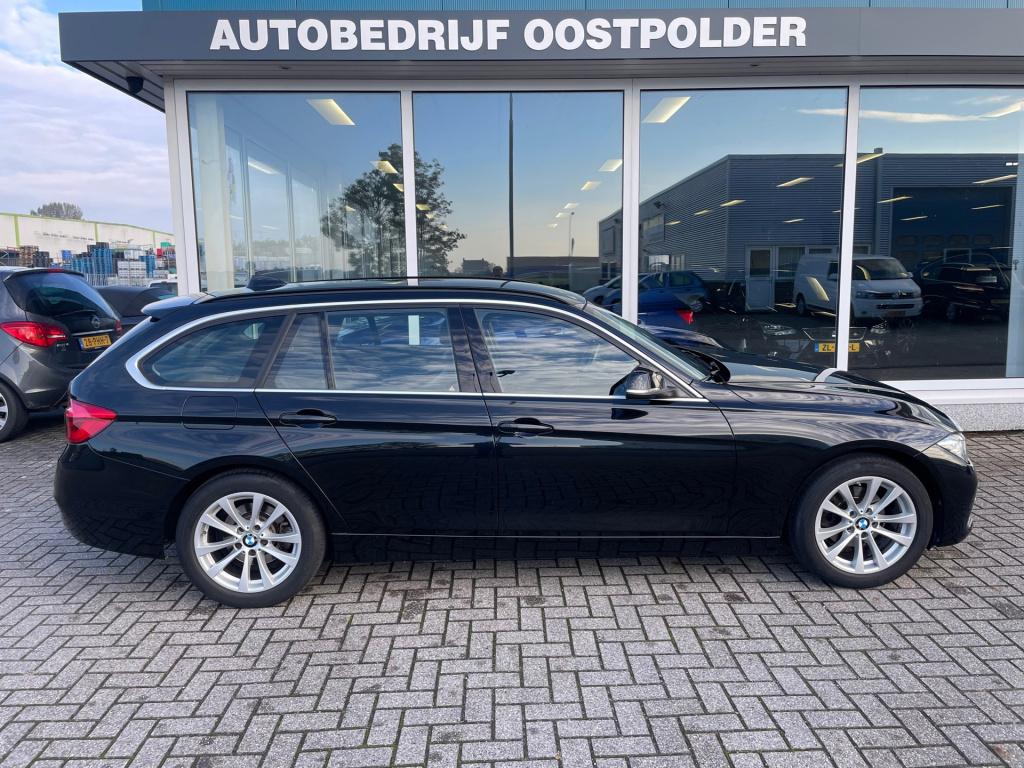 BMW 3-serie touring 318i luxury edition