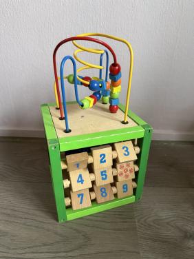 Leerzame speel kubus