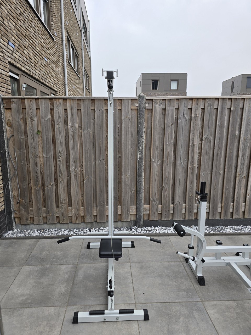 Gorilla Sports latpulley en halterbank
