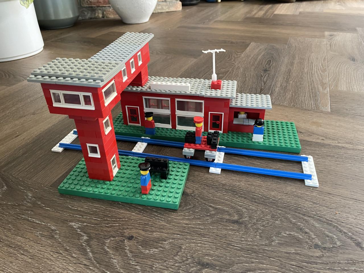 Lego: Centraal station 148