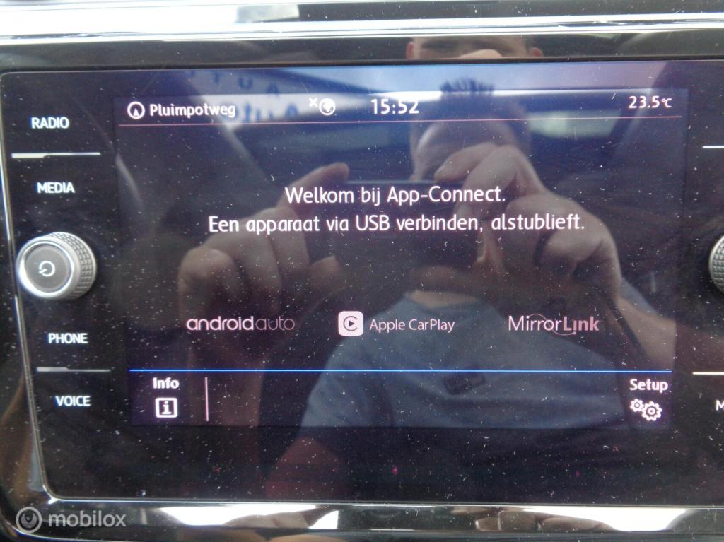 Volkswagen Touran 1.5 tsi comfortline business 7p/airco/pano/stoelverw/came