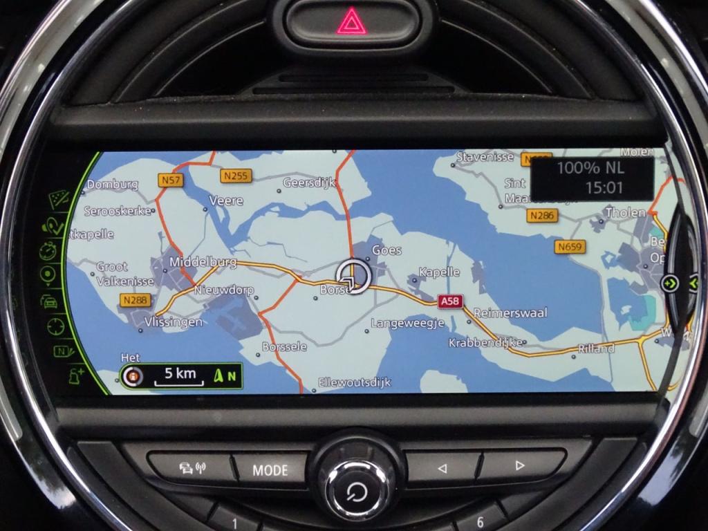 Mini Cooper mini 1.5 chili automaat | hud | pano | led