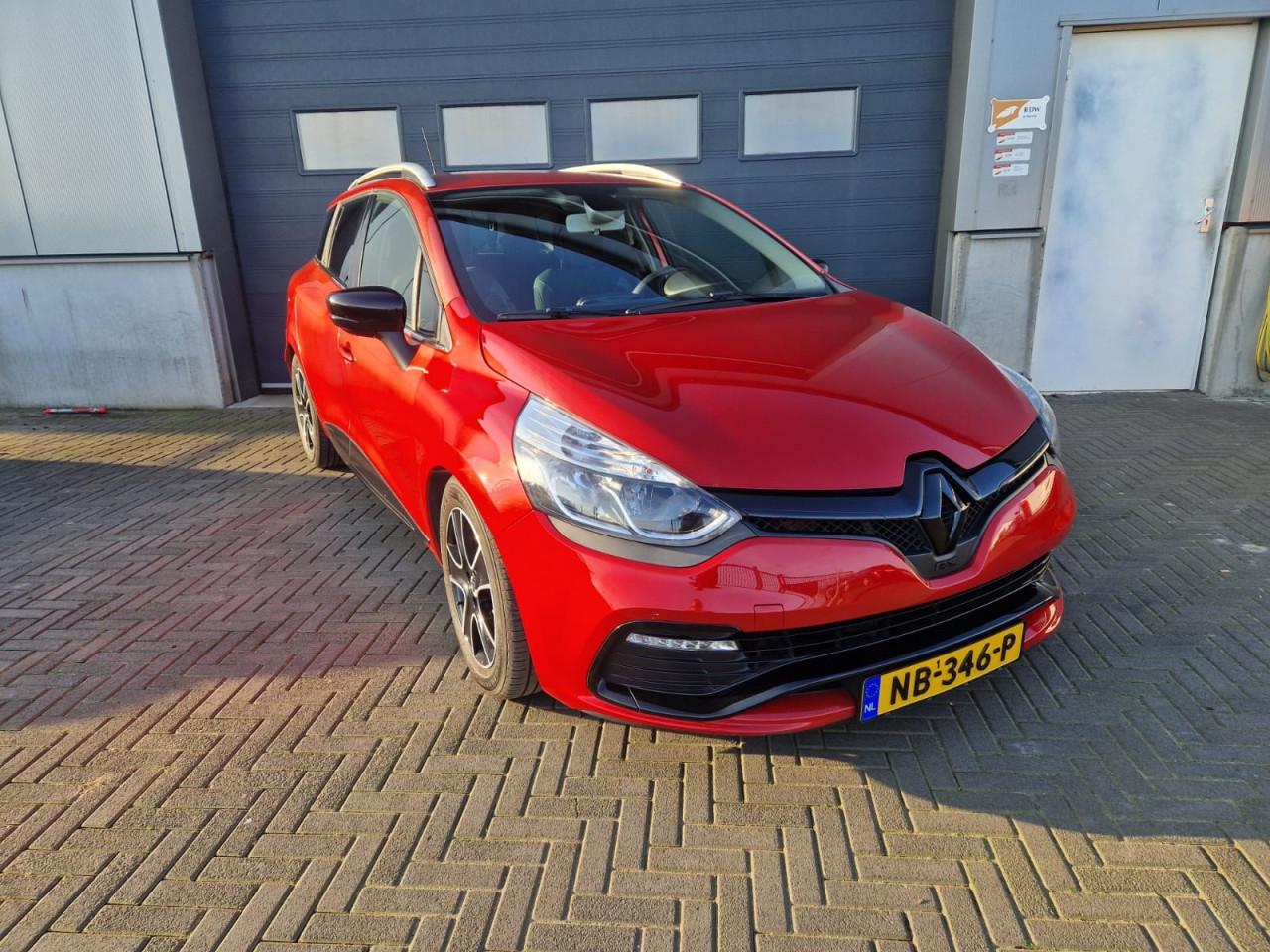 TE KOOP RENAULT CLIO ESTATE 0.9 TCE LIMITED ZUINIGHEIDSLABEL B
