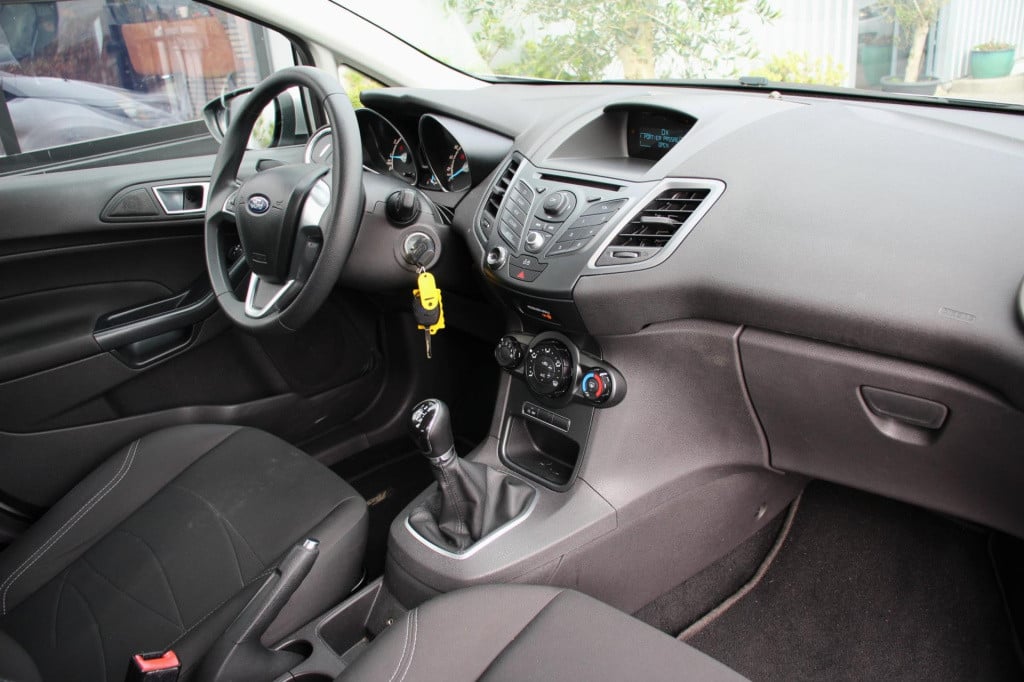 Ford Fiesta 1.0 trend - airco - elek.ramen - elek spiegels - isofix - aux/u