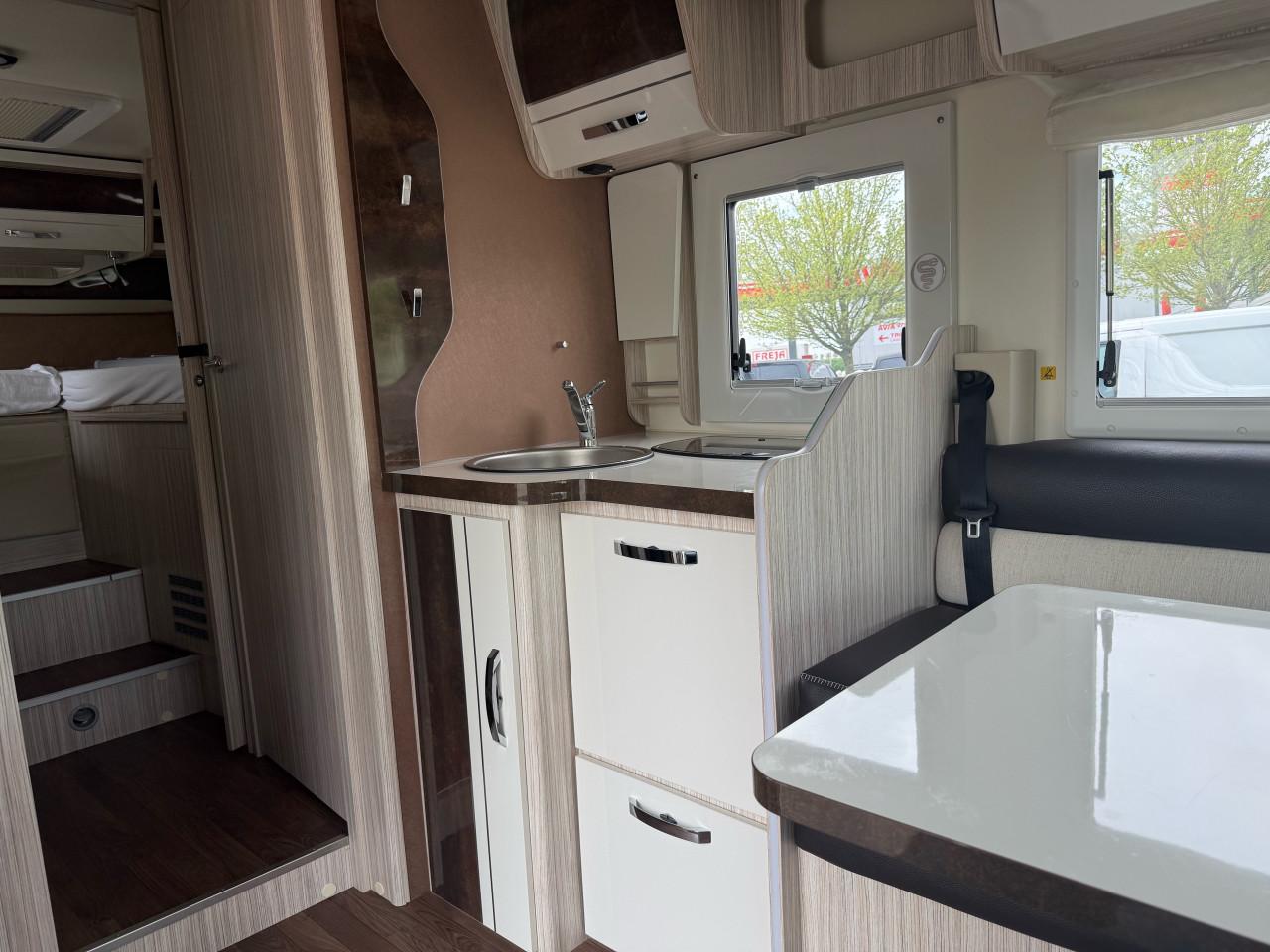 Elanagh T-Loft 532 - Camper 160PK Automaat €59.915 ex BTW