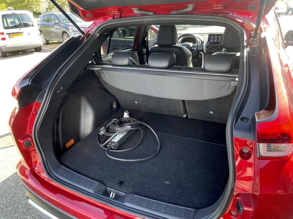 Mitsubishi Eclipse Cross 2.4 phev intense+