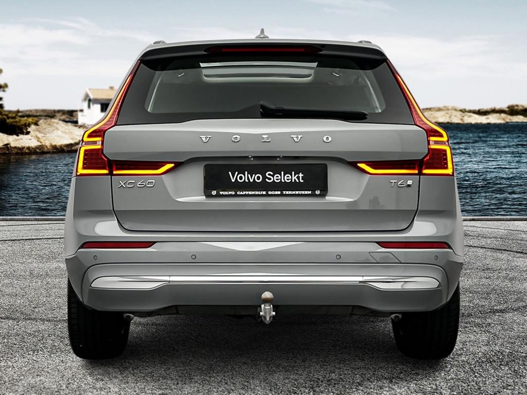 Volvo XC60 t6 398pk recharge bright| achteruitrijcamera| trekhaak| pano|