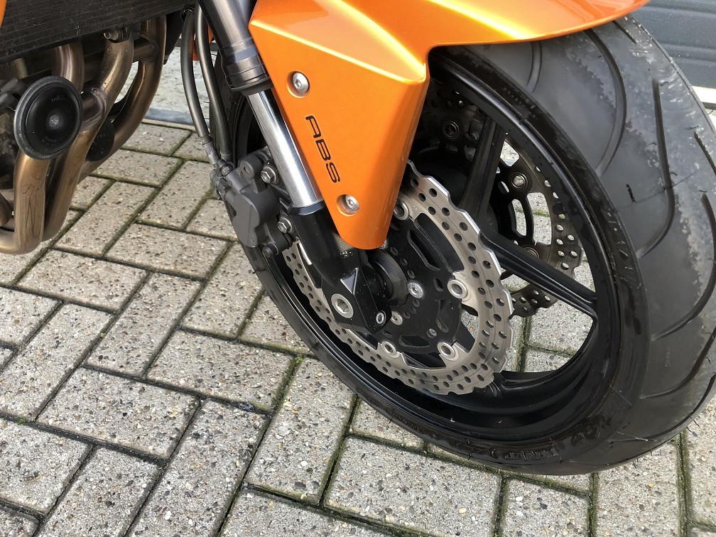 Puntgave Kawasaki Z750 met ABS, 26dkm, Led verlichting, rijklaar €4195,-