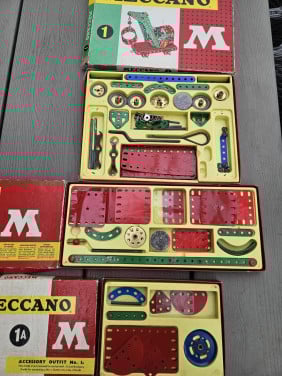 Mooie originele vintage bouwdozen van het merk Meccano, incl boekjes