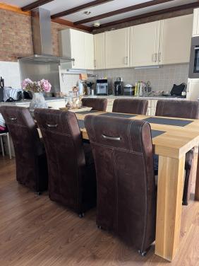 Stoelen igst 6 stuks