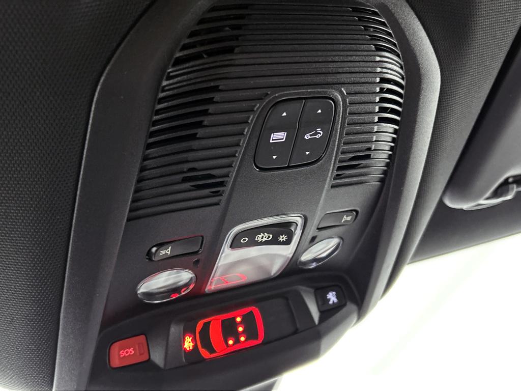 Peugeot 3008 hybrid4 300pk automaat première pack avantage | panoramadak | 
