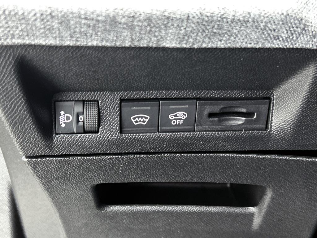 Peugeot 5008 1.2 hybrid 145 allure | rijklaar | 360 camera | adaptive cc |