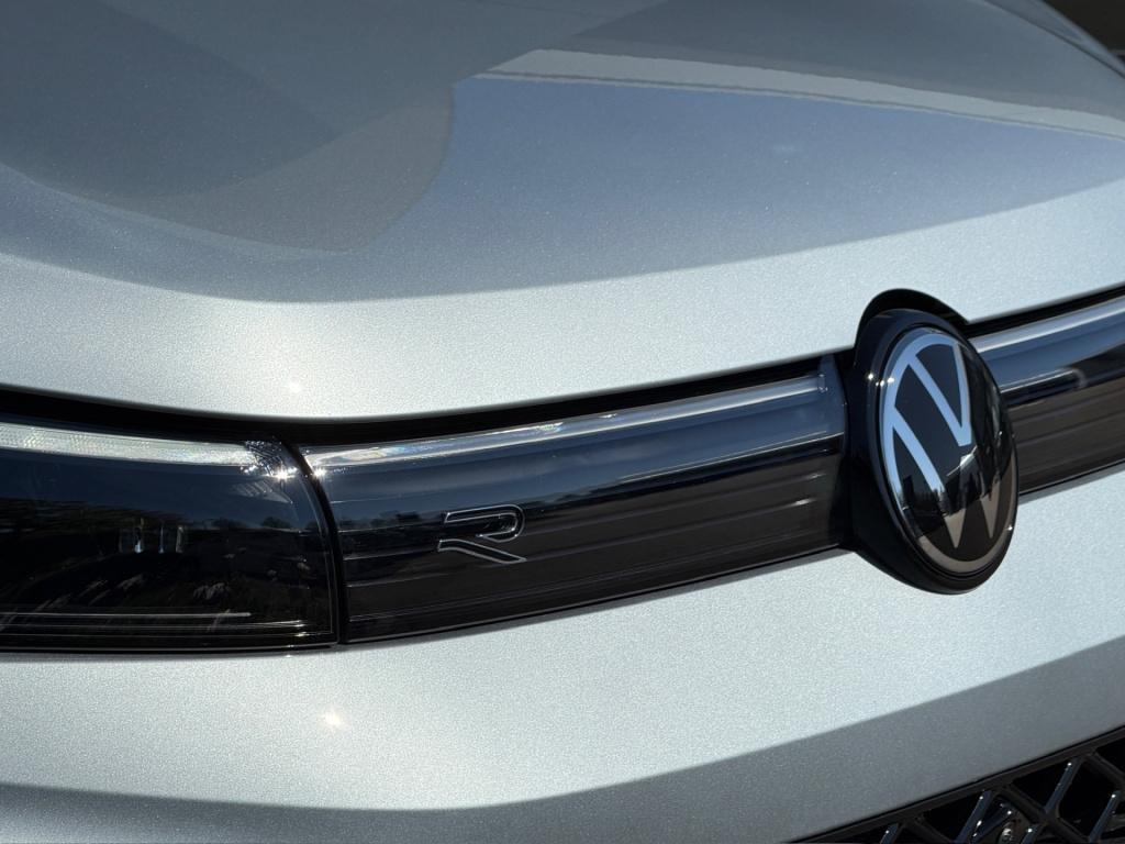 Volkswagen Tiguan 1.5 ehybrid r-line | black line | 360 camera | trekhaak |