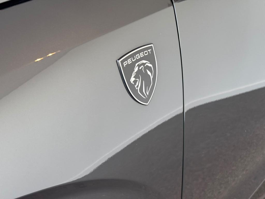 Peugeot E-3008 gt 73 kwh
