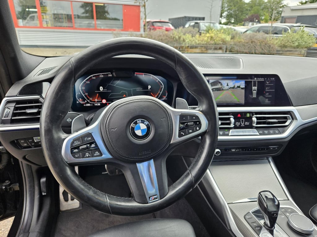 BMW 3-serie touring 330i m-performance high executive