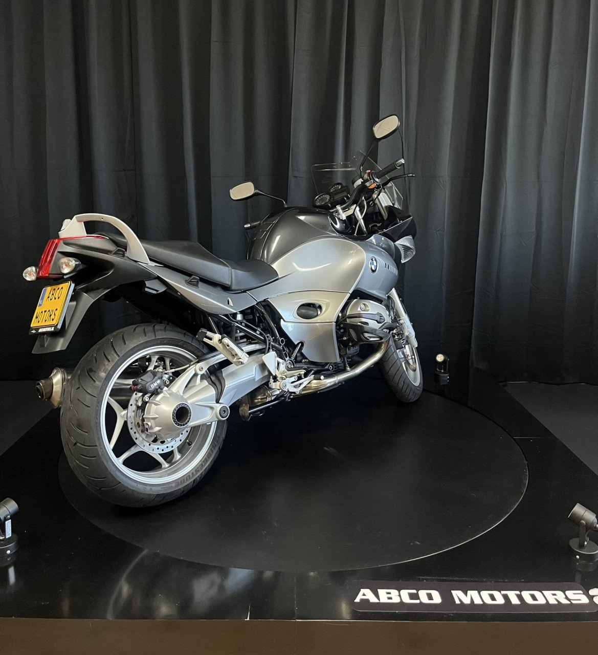 BMW R1200ST
