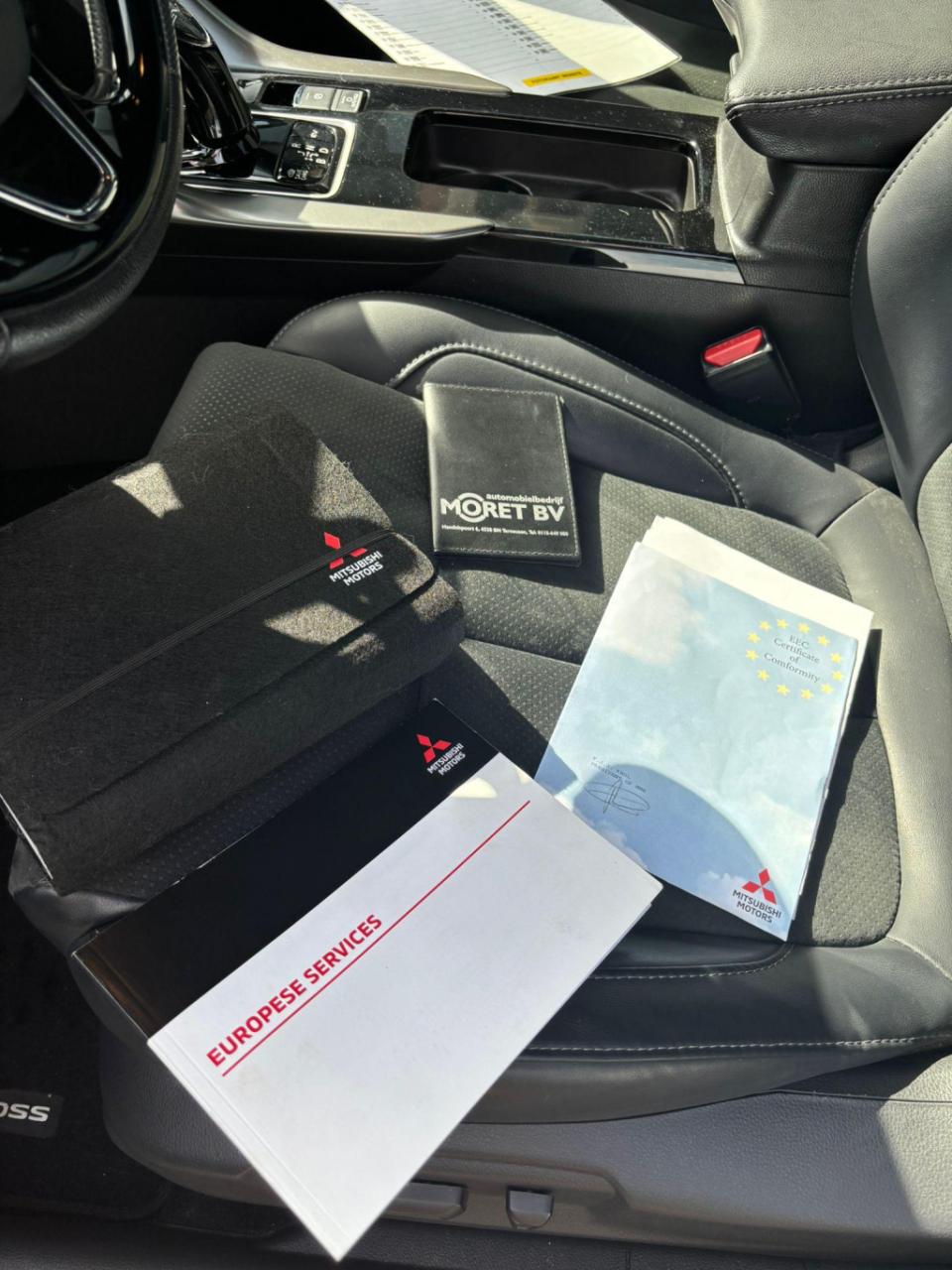 Mitsubishi Eclipse Cross 2.4 phev black edition