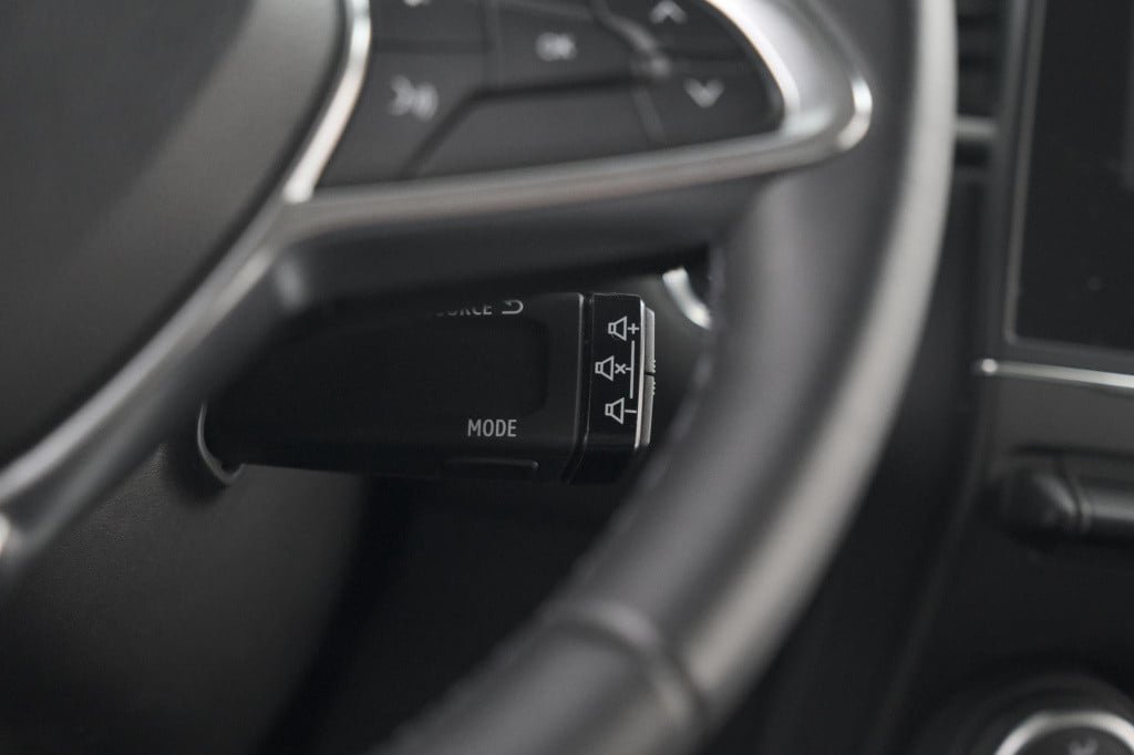 Renault Captur tce 90 evolution | camera | navigatie | parkeersensoren | ap