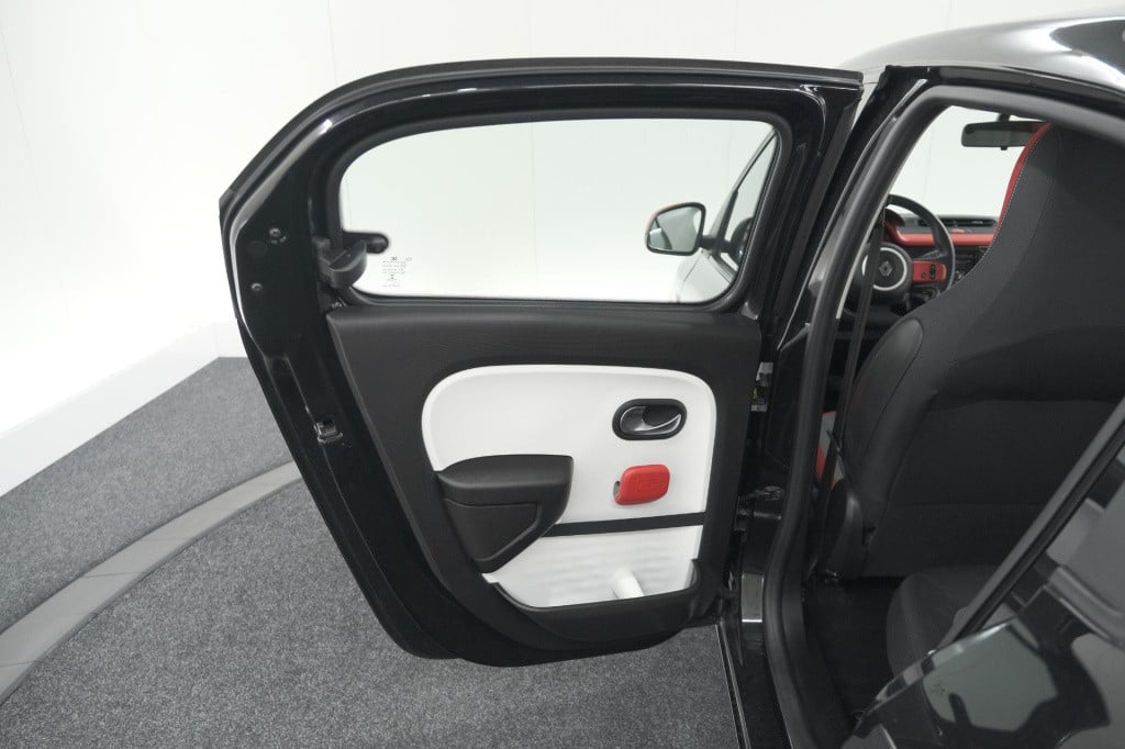 Renault Twingo 1.0 sce collection | parkeersensoren | airco | bluetooth rad