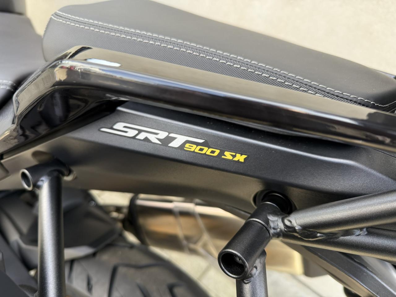 QJMotor SRT 900 SX Touring | Zeer compleet | Op voorraad