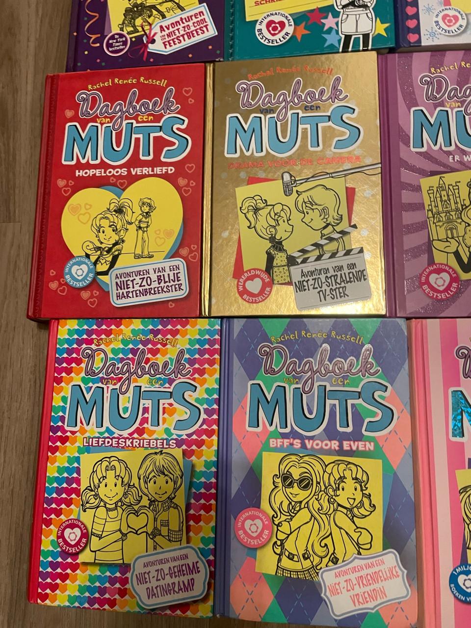 14 boeken Dagboek van een muts / Rachel Renée Russell