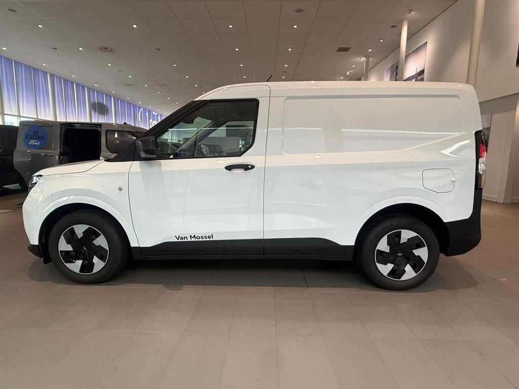 Ford E-transit Courier trend | vanaf €24.545,- !!! |  achteruitrij camera |